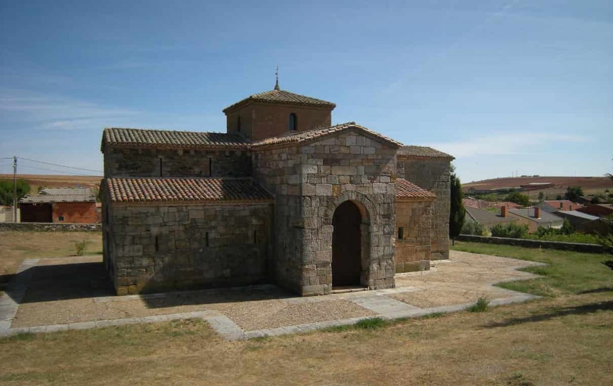 Alta Edad Media, edificio visigodo (Iglesia de San Pedro de la Nave)